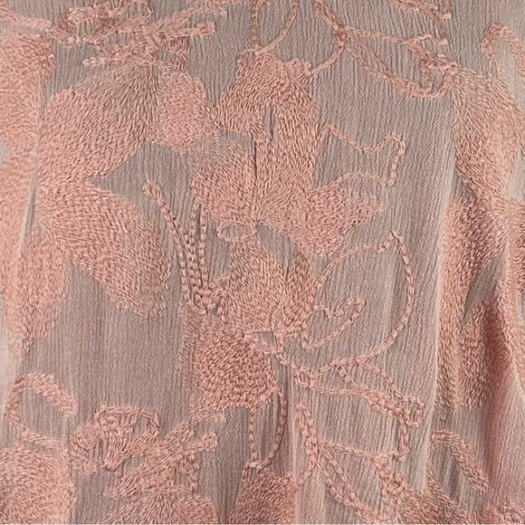 Soft Surroundings Shirt Womens Large Peach Cecile Floral Embroidery Boho - Picture 4 of 12